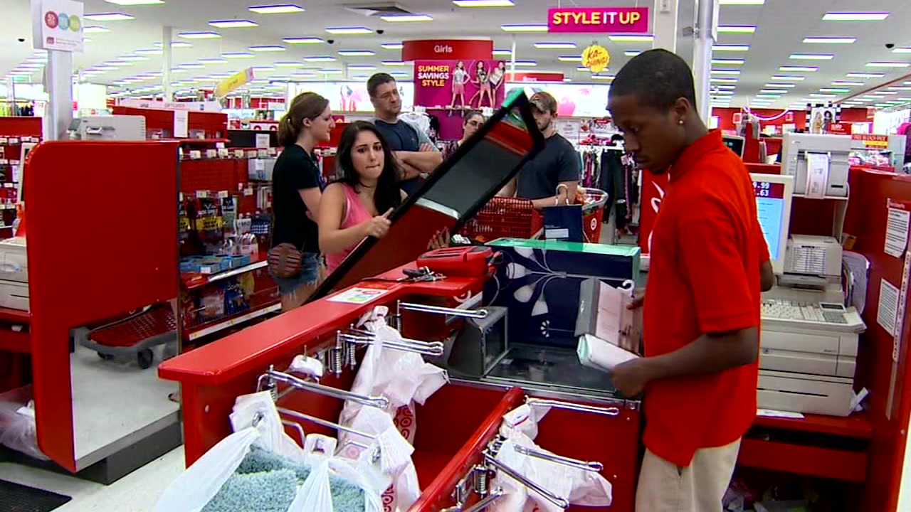 Target to pay employees $24 an hour