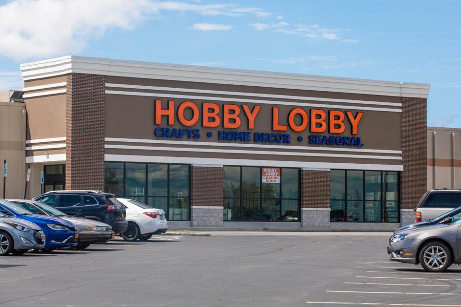 Does hobby lobby pay 17 an hour