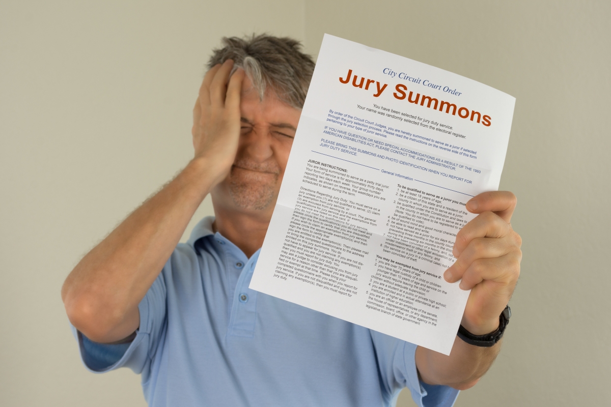 Does an employer have to pay you for jury duty